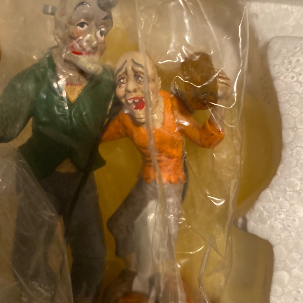 In the box to lit up creepy couple weirdos. New new new